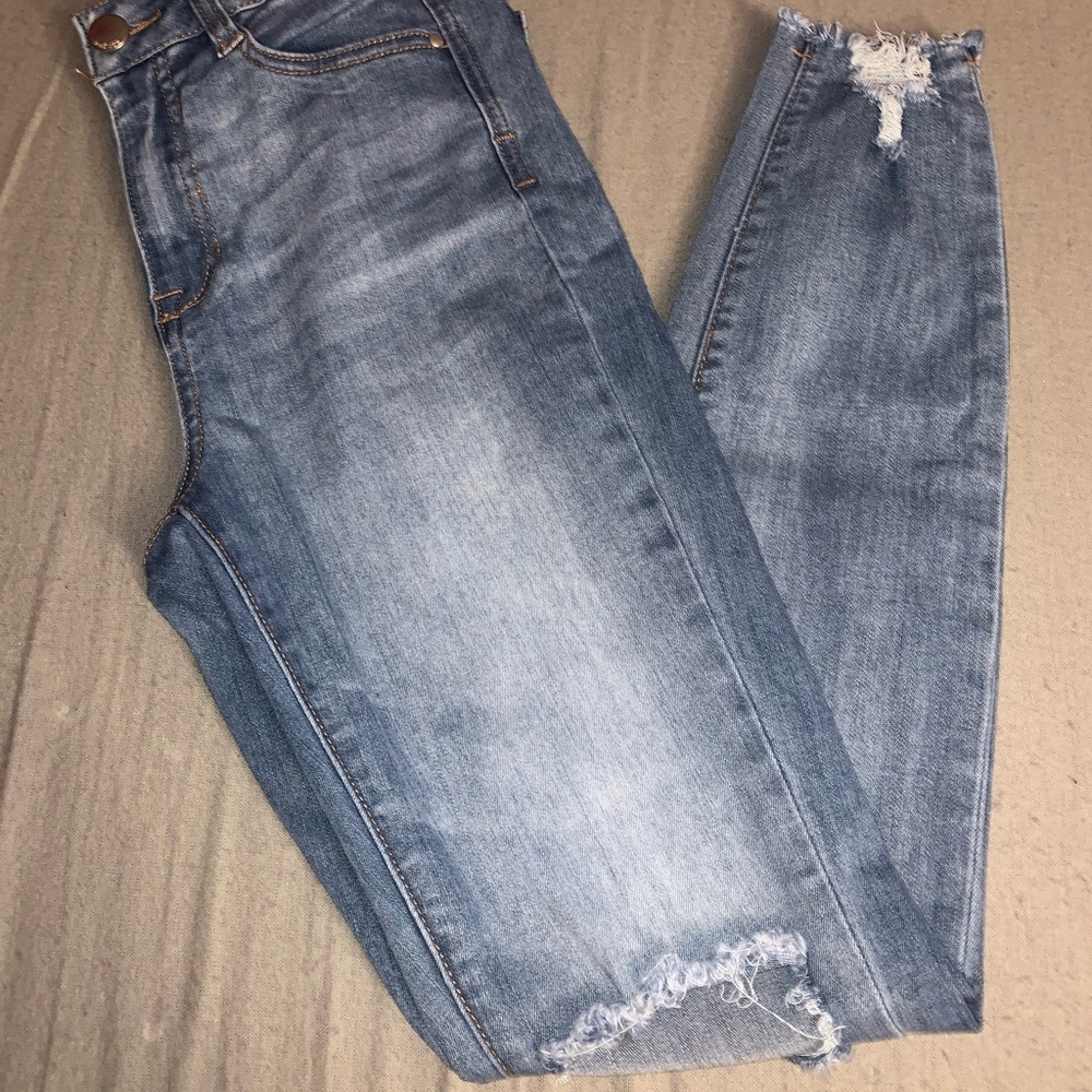 Refuge High-Rise jean